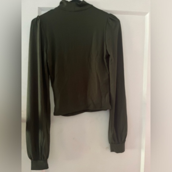 Lulu’s Kaylene Olive Green Mock Neck Long Sleeve Top— Size XL— NWT - Picture 5 of 6